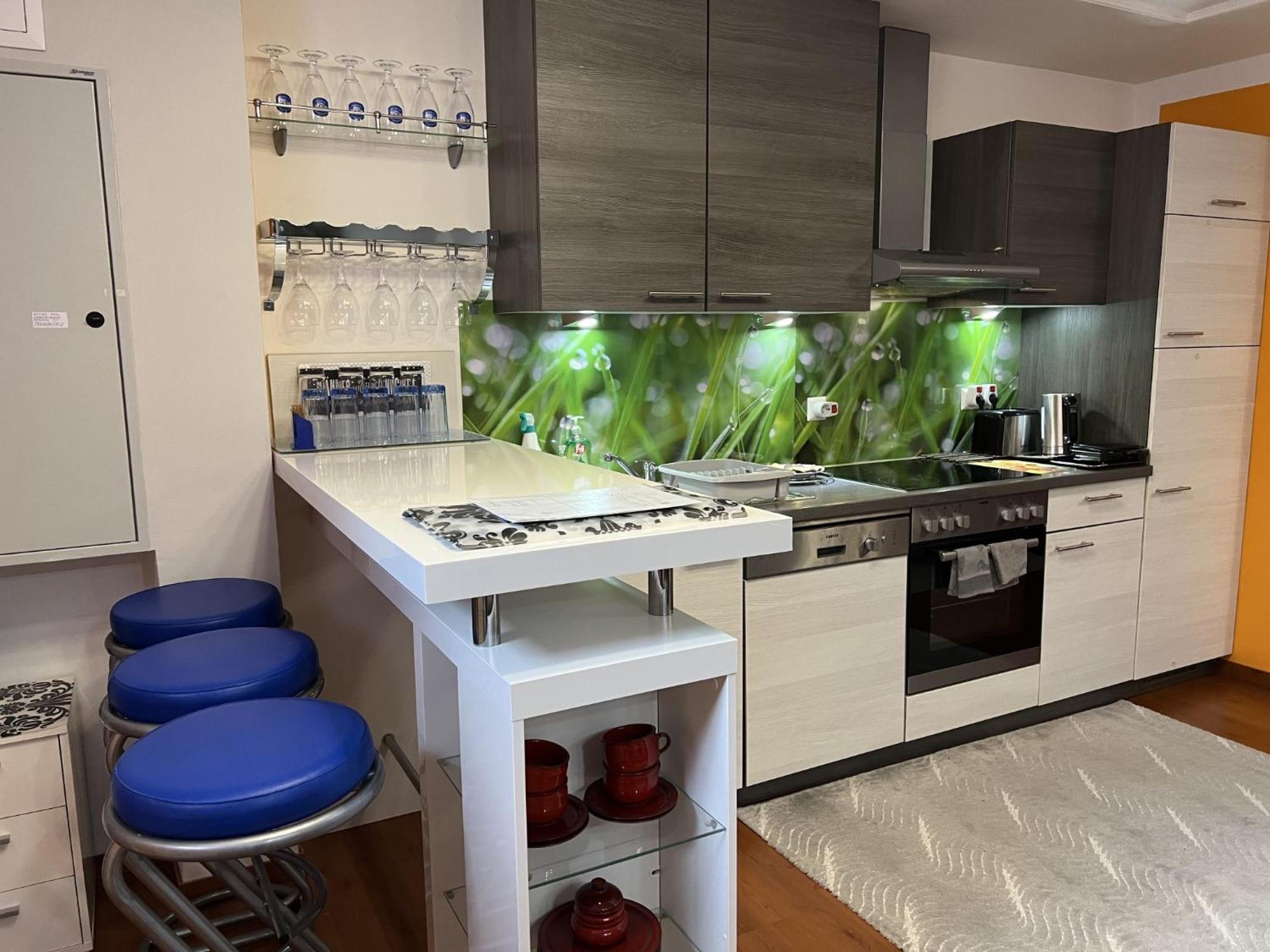 Apartment Gloggnitz By Interhome エクステリア 写真